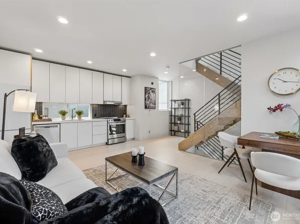 710 14th Avenue #C, Seattle, WA 98122