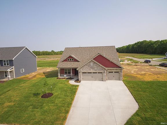 2nd image of 3614 Collier Dr