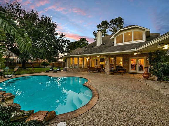 4th image of 17419 W Summer Rose Ct
