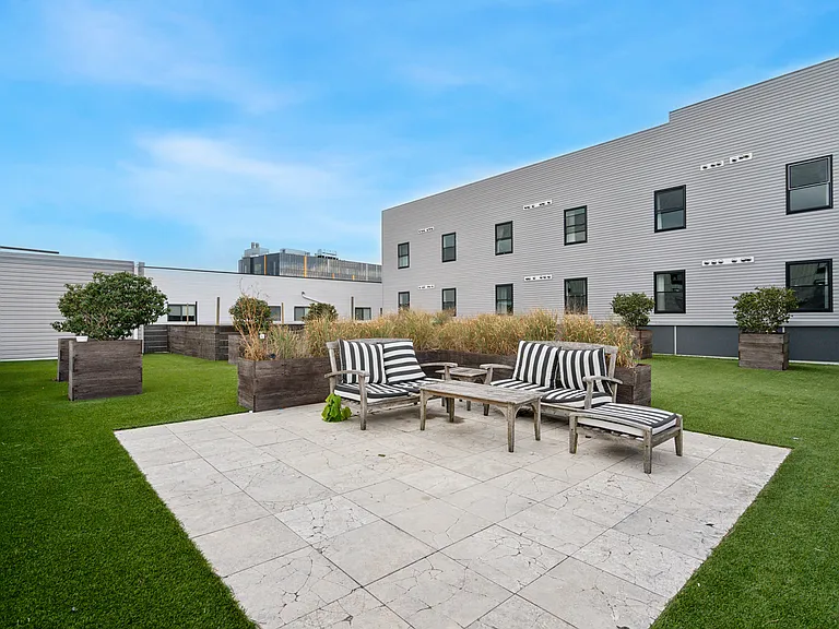 Rooftop - common space