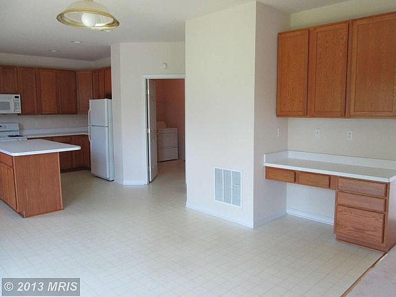5th image of 46104 Saltmarsh Ct