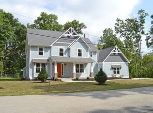 1530 E 101st St, Indianapolis, IN 46280