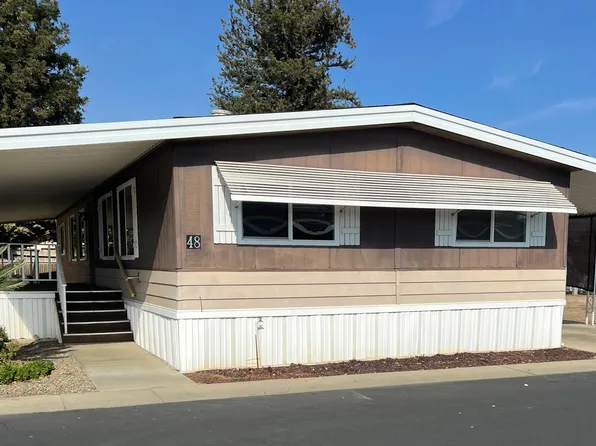 581 N Crawford Avenue #48, Dinuba, CA 93618