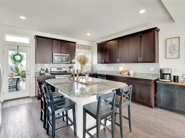 240 S Oak Hill Street, Aurora, CO 80018