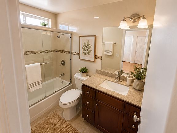 4th image of 823 S Chapel Ave APT 15