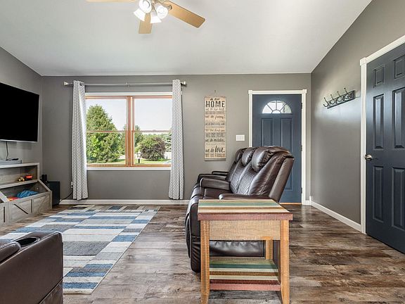 5th image of 58576 Sunlit Blvd