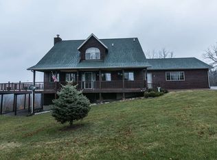 4049 Saint Catherine Rd, Bellevue, IA 52031