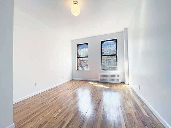 3rd image of 141 W 113th St APT 3A