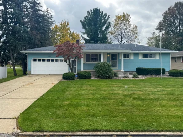 805 Devitt Ave, Campbell, OH 44405