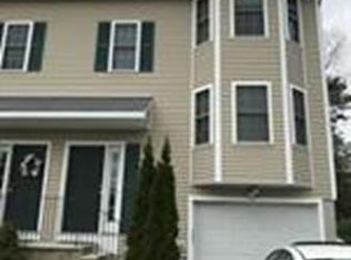 73 Sophia Dr, Worcester, MA 01607