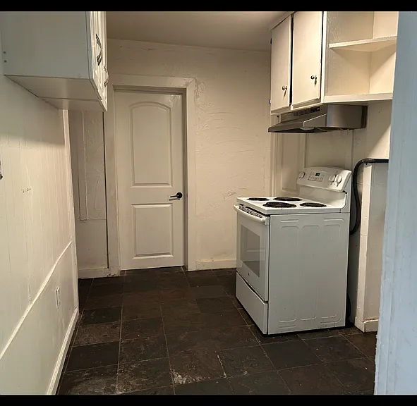 41 Cathy Ln #B — Photo 8