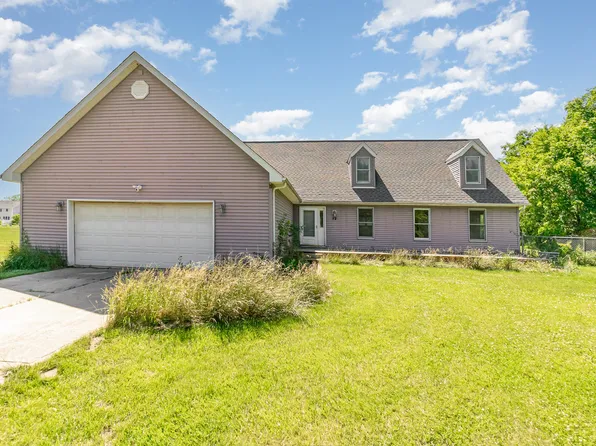 72 N 325 W, Valparaiso, IN 46385