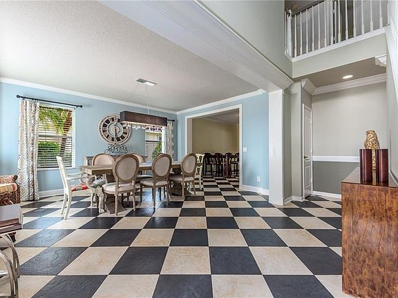 5th image of 502 NW Bellworth Pl