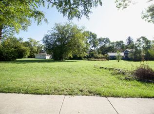 1525 S Meyers Rd, Lombard, IL 60148