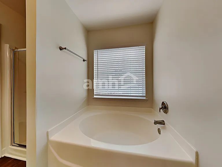 921 Sundance Dr — Photo 17