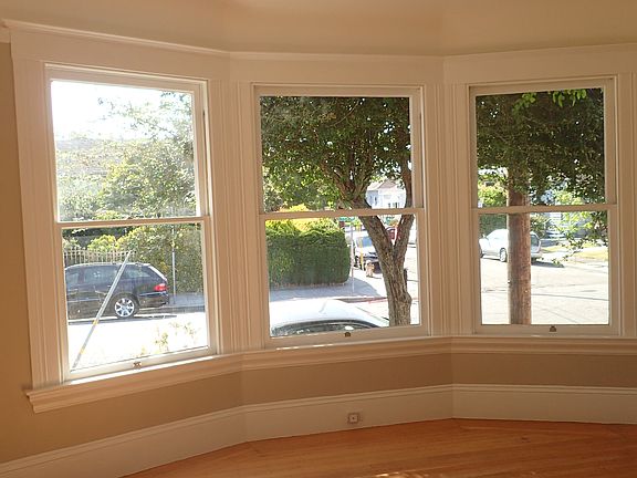 Coved Ceilings & Bay Windows