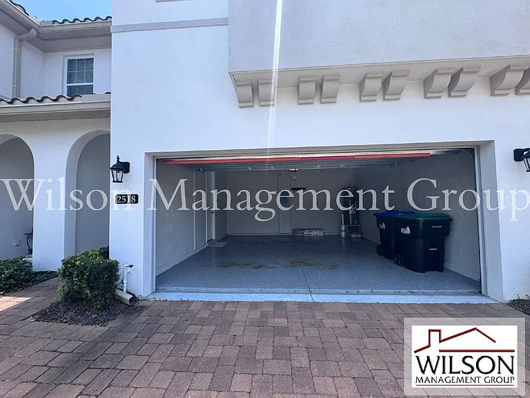 2518 Cagliari Ln — Photo 40