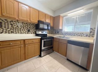 4115 S Semoran Blvd APT 10, Orlando, FL 32822
