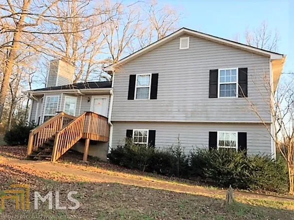 124 Taylors Ln, Carrollton, GA 30117