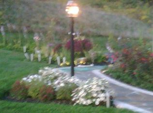 35140 Greyfriar Dr, Round Hill, VA 20141