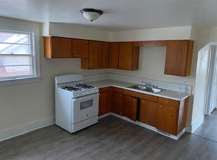 1319 Clover Ave Duplex, Rockford, IL 61102