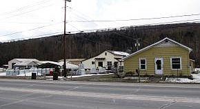 1st image of 5 Catatonk Ln