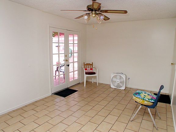 3rd image of 3655 McKinley Ave
