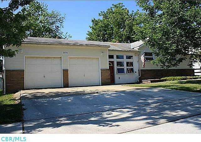 1st image of 3495 Woodlawn Ave