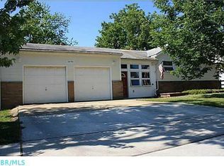 3495 Woodlawn Ave, Grove City, OH