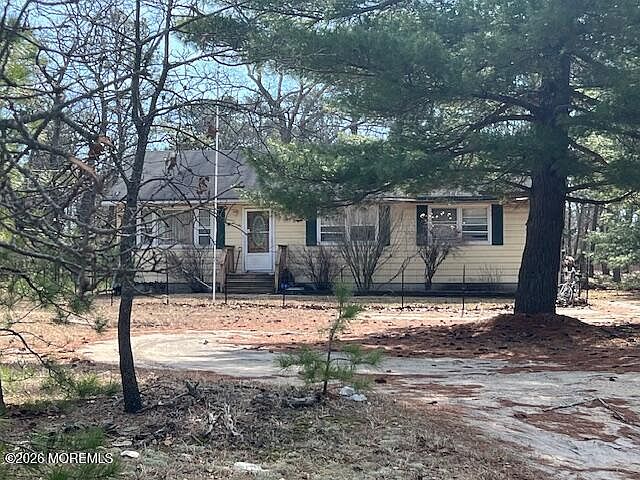 1st image of 635 Bennetts Mills Road