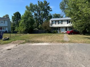 34-36 Rose Cir, Hamlin, NY 14464
