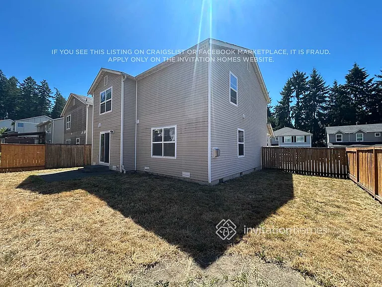 1615 203rd Street Ct E — Photo 21