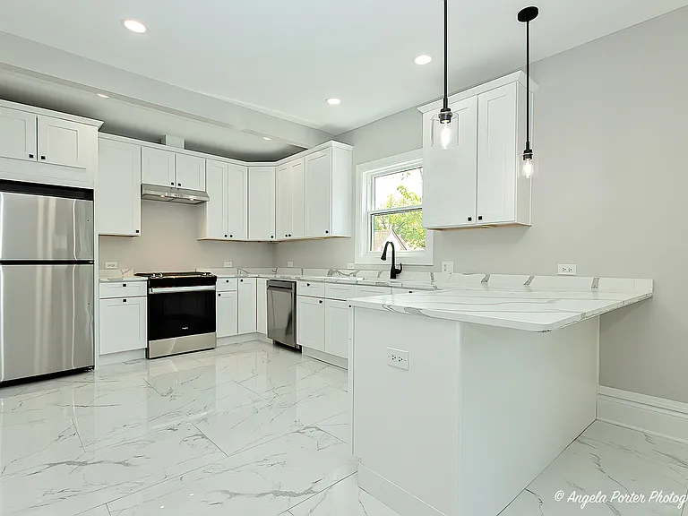62 Pine St #A — Photo 11