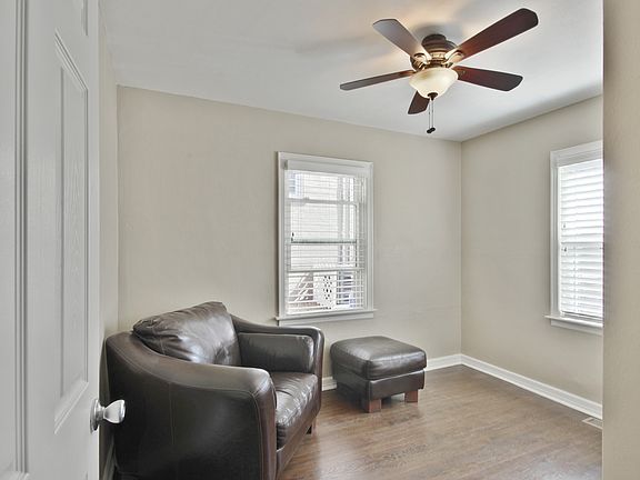 5th image of 7428 Rupert Ave
