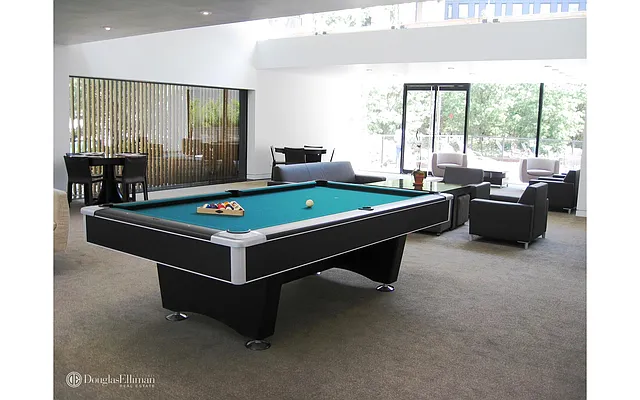 Rented by Douglas Elliman | media 21