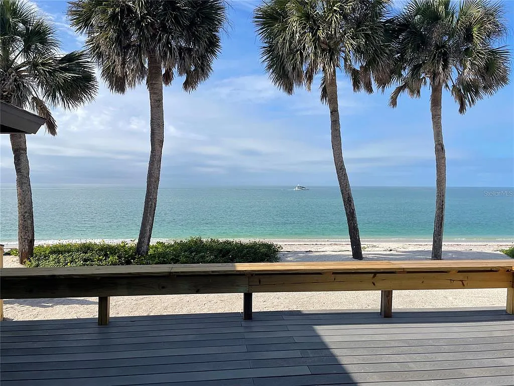 4 bed, 3.0 bath, 2949 sqft, $15,000 — Photo 1