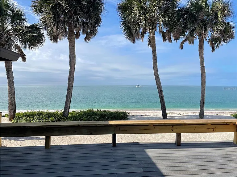 2709 Casey Key Rd — Photo 1