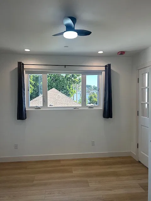 1 bed, 400 sqft, $1,900 — Photo 4