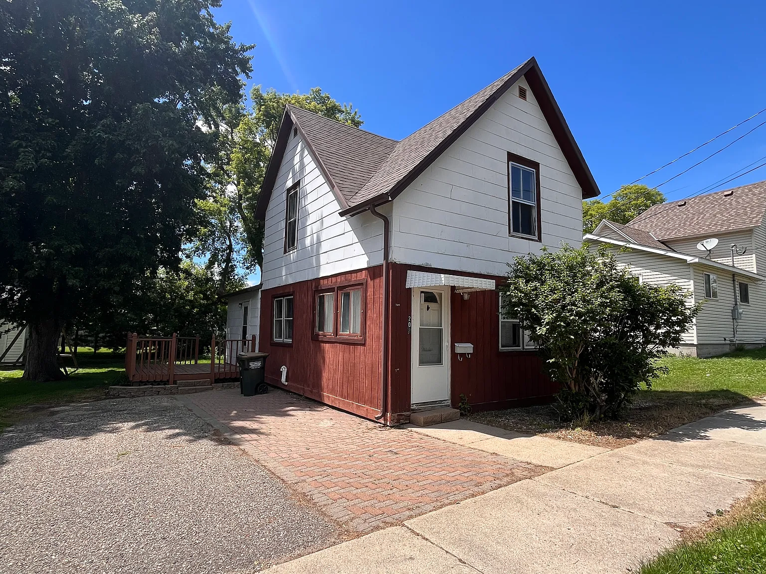 2 bed, 1557 sqft, $1,295 — Photo 4