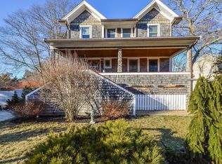 66 Wings Neck Rd, Pocasset, MA 02559