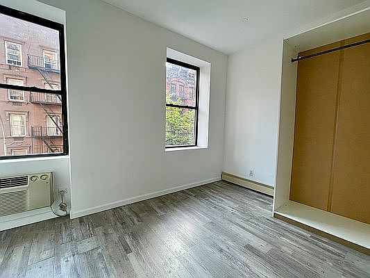 2nd image of 407 W 51st St APT 3A