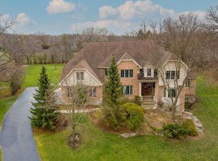 21359 N Middleton Dr, Kildeer, IL 60047