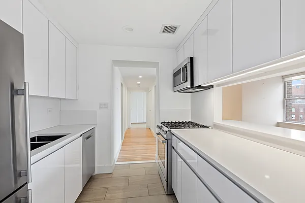 Rented by Corcoran | media 2