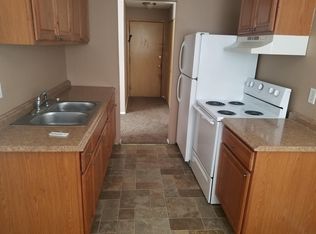 26660 Tungsten Rd APT 102, Euclid, OH 44132
