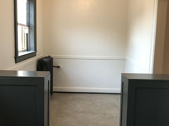 3rd image of 1050 Hibbard St #1-20