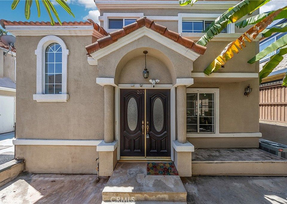 1st image of 201 Palmetto Dr #7