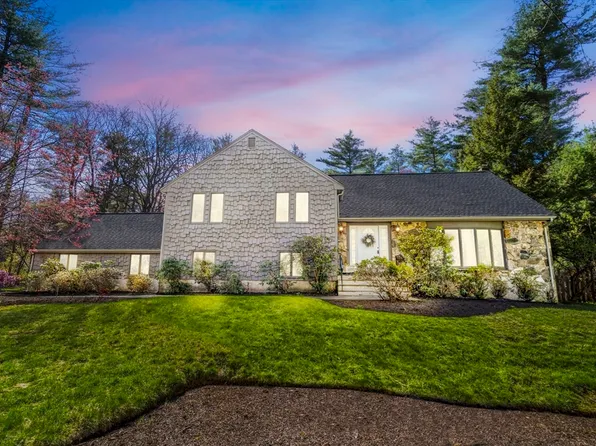 45 Rambling Rd, Sudbury, MA 01776