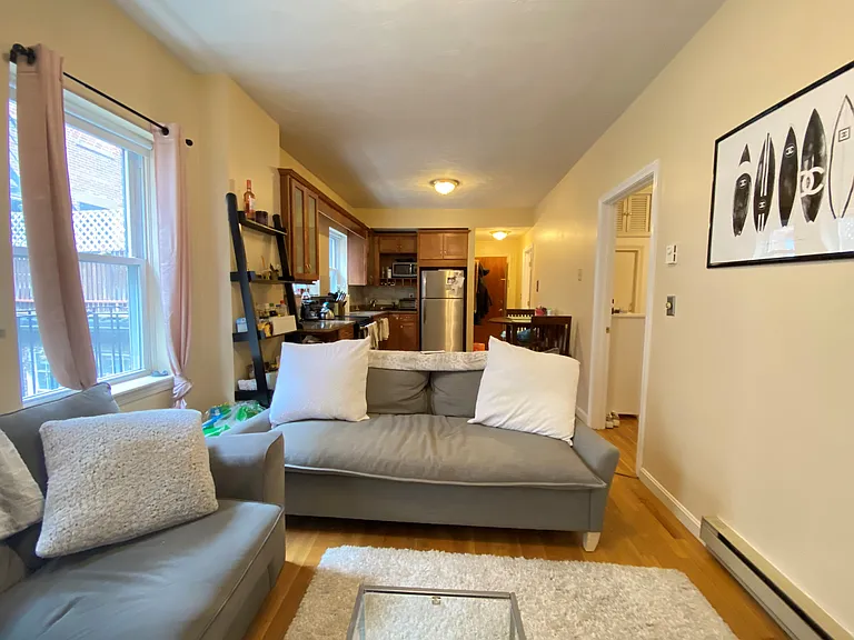 38 Charter St #3 — Photo 7