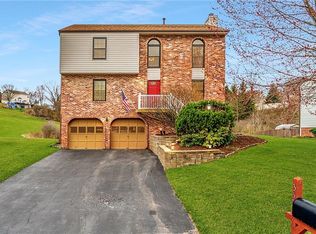 3529 Fox Chase Dr, Imperial, PA 15126