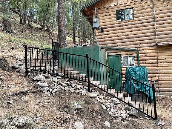 NEW LT-SIDE STAIRS & RAILING
